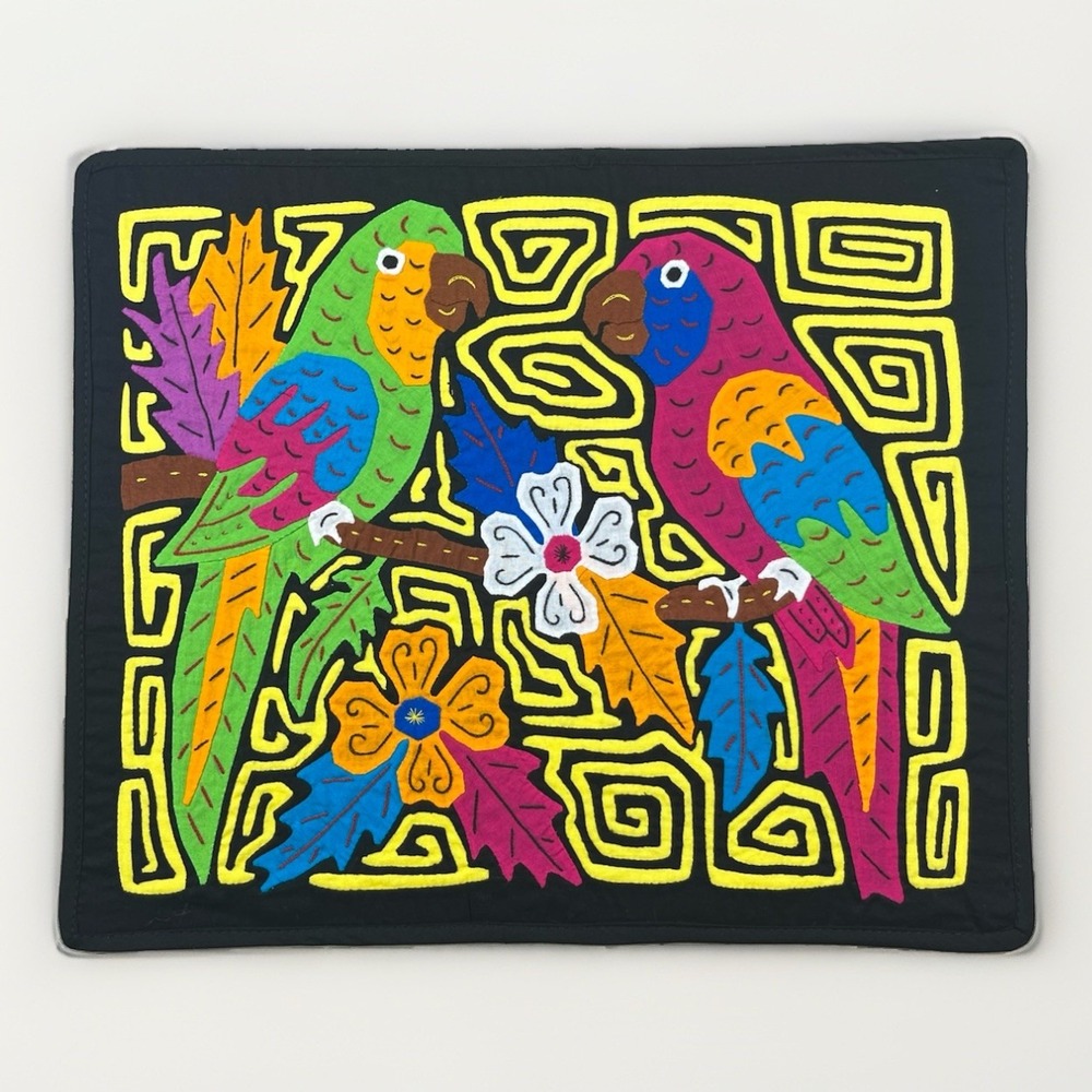 Vintage Mola Kuna Parakeet Birds Tropical Panama Star Folk Art Wall-Art Placemat